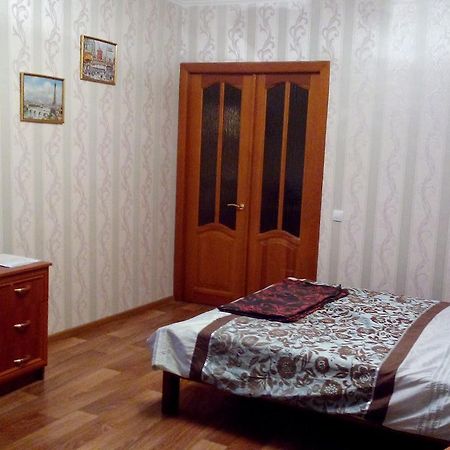 Apartment On Prospekt Peremogi Cernihiv Exterior foto