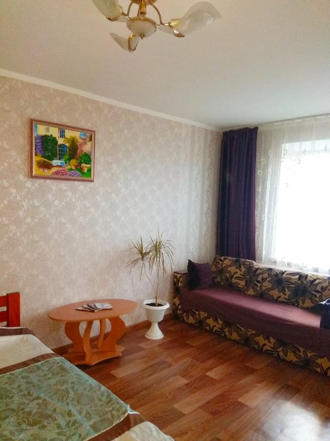 Apartment On Prospekt Peremogi Cernihiv Exterior foto